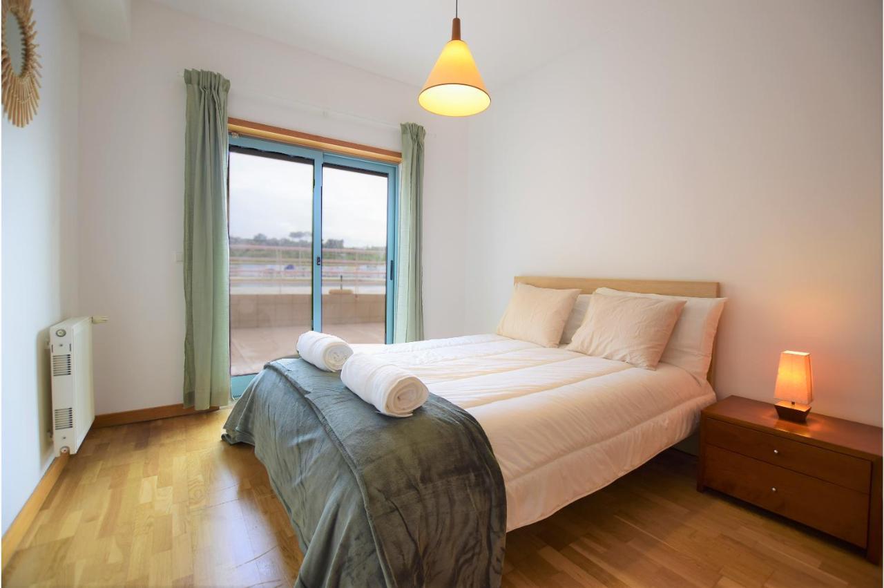 Marina De Albufeira T1 Ate 2 Pax Ou T2 Ate 6 Pax Com Piscina E Vista Marina Exterior foto