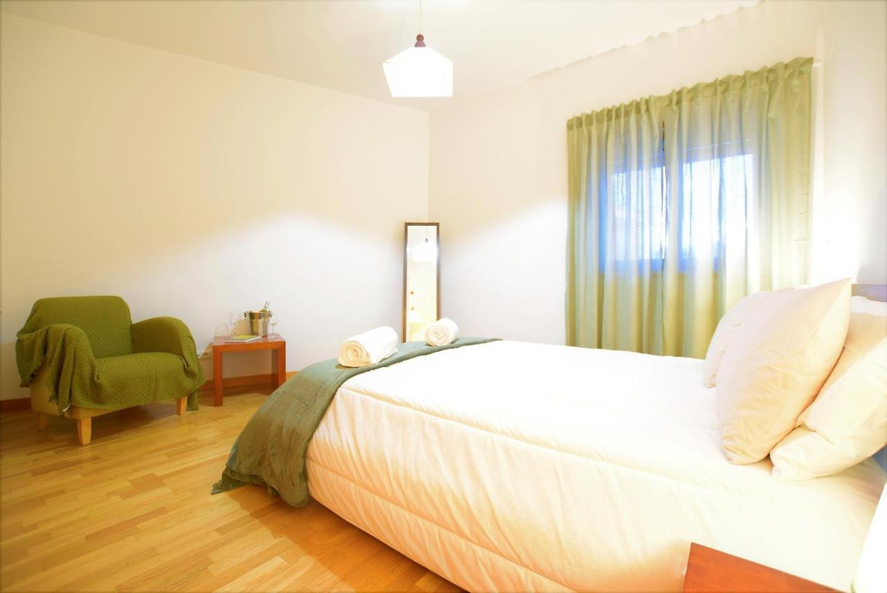 Marina De Albufeira T1 Ate 2 Pax Ou T2 Ate 6 Pax Com Piscina E Vista Marina Exterior foto